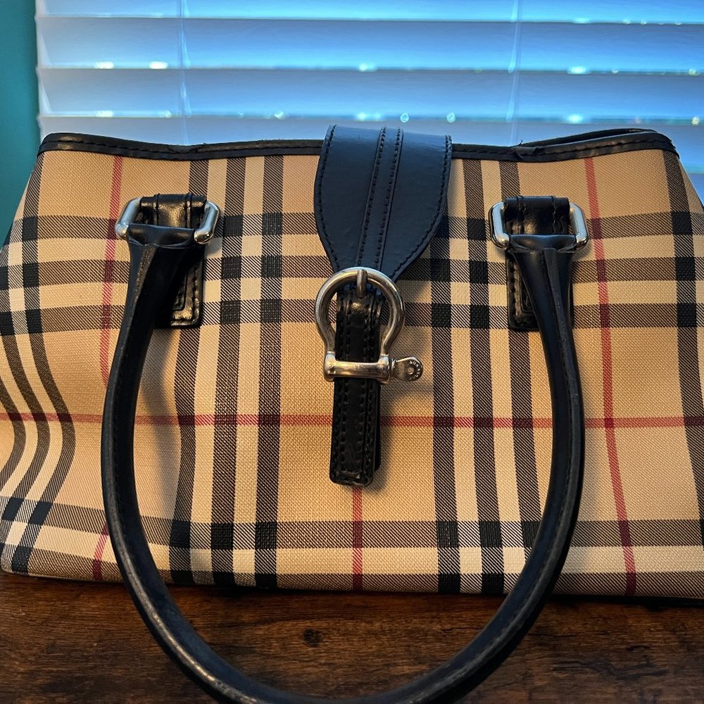 Burberry Nova Check Handbag